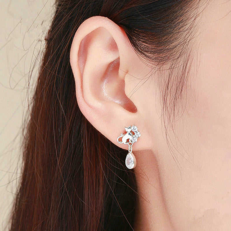 Vintage style cat earrings
