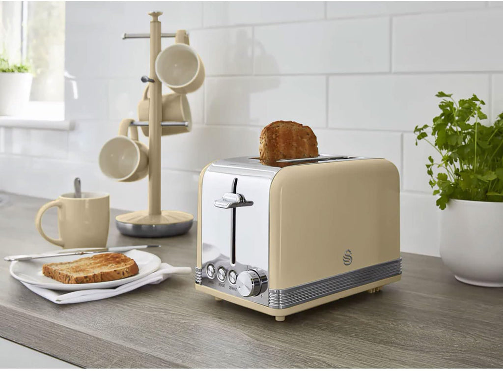 2026 Swan Retro Colazione Set 1,8 L Bollitore, Tostapane a 2 Fette, Microonde Digitale 20L, 6 Livelli di Potenza, Timer, Porta Effetto Specchio, Design Vintage, Crema, Taglia Unica, STRP2070CNEU