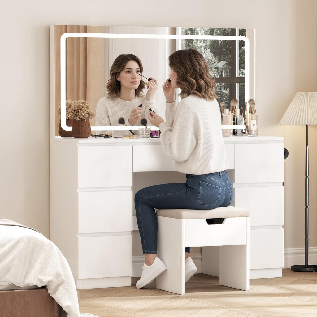 2026 TRIUMPHKEY Coiffeuse avec Miroir et Tabouret Table de Maquillage avec Miroir LED Grand Format à Luminosité Réglable, 7 Tiroirs et Prise de Courant, Meuble de Maison, Blanc