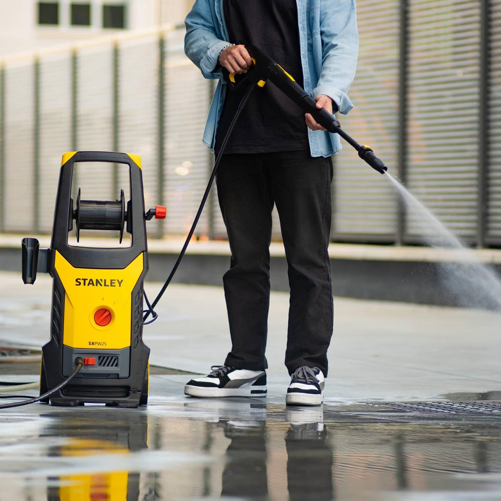 2026 Nettoyeur haute pression Stanley SXPW24BX | Haute pression | Pour automobiles et surfaces extérieures | Avec nettoyeur de surface et brosse fixe | Pression maximale 170 bars | Débit maximal 500 l/h | Consommation