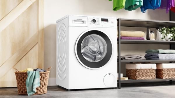 2026 Bosch WGE03200IT Serie 2 Lavatrice a carica frontale, 8 kg, 1200 giri, Classe energetica A, motore inverter con 10 anni di garanzia, Lavaggio igienico anche a 40 °C, Bianco, 60 Cm